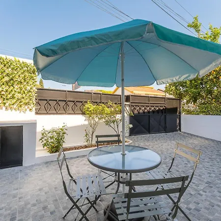 Trendy Comfort In Nova De Gaia