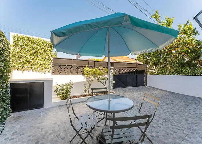 Trendy Comfort In Nova De Gaia